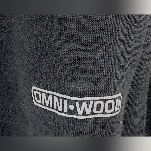 OmniWool Shirt Mens XL Base Layer Wool Blend Outdoor Gorp Ski Warm Hiking - Picture 2 of 9